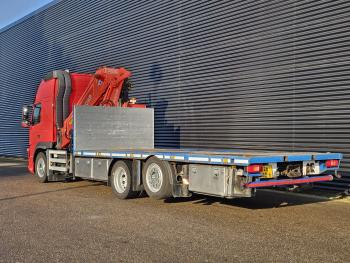 Volvo FM 410 6x2 / FASSI 42 t/m CRANE / KRAN